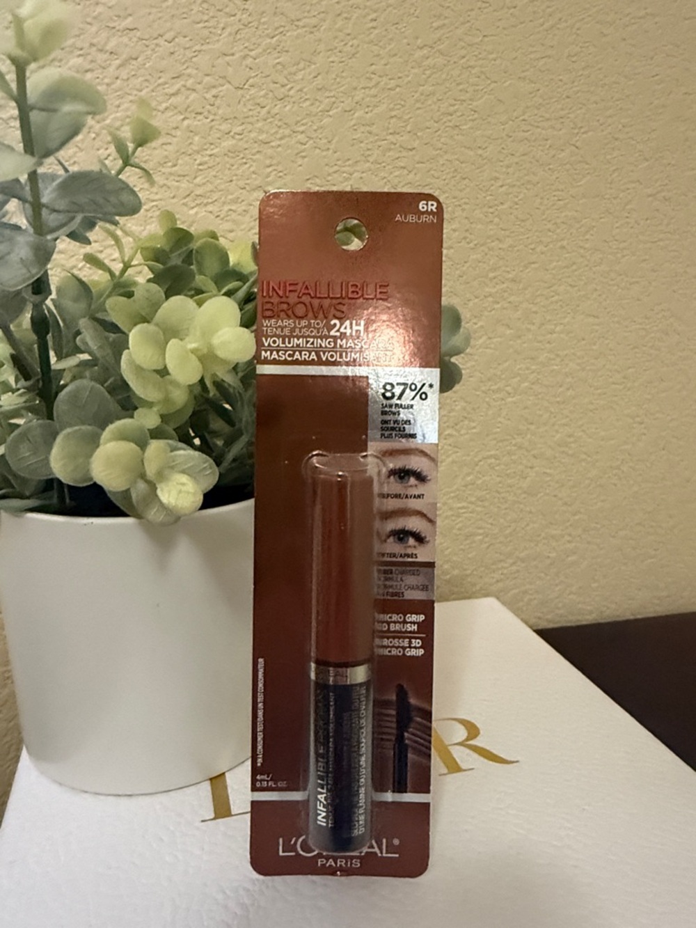 L'Oréal Infallible Brow Volumizing Mascara - Auburn